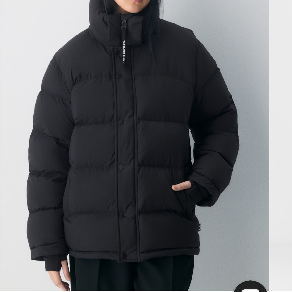 Aritzia SUPERPUFF black